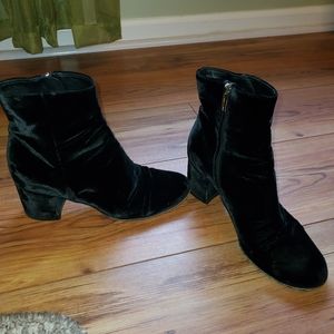 Gianvito Rossi Black Suede Booties with Zipper